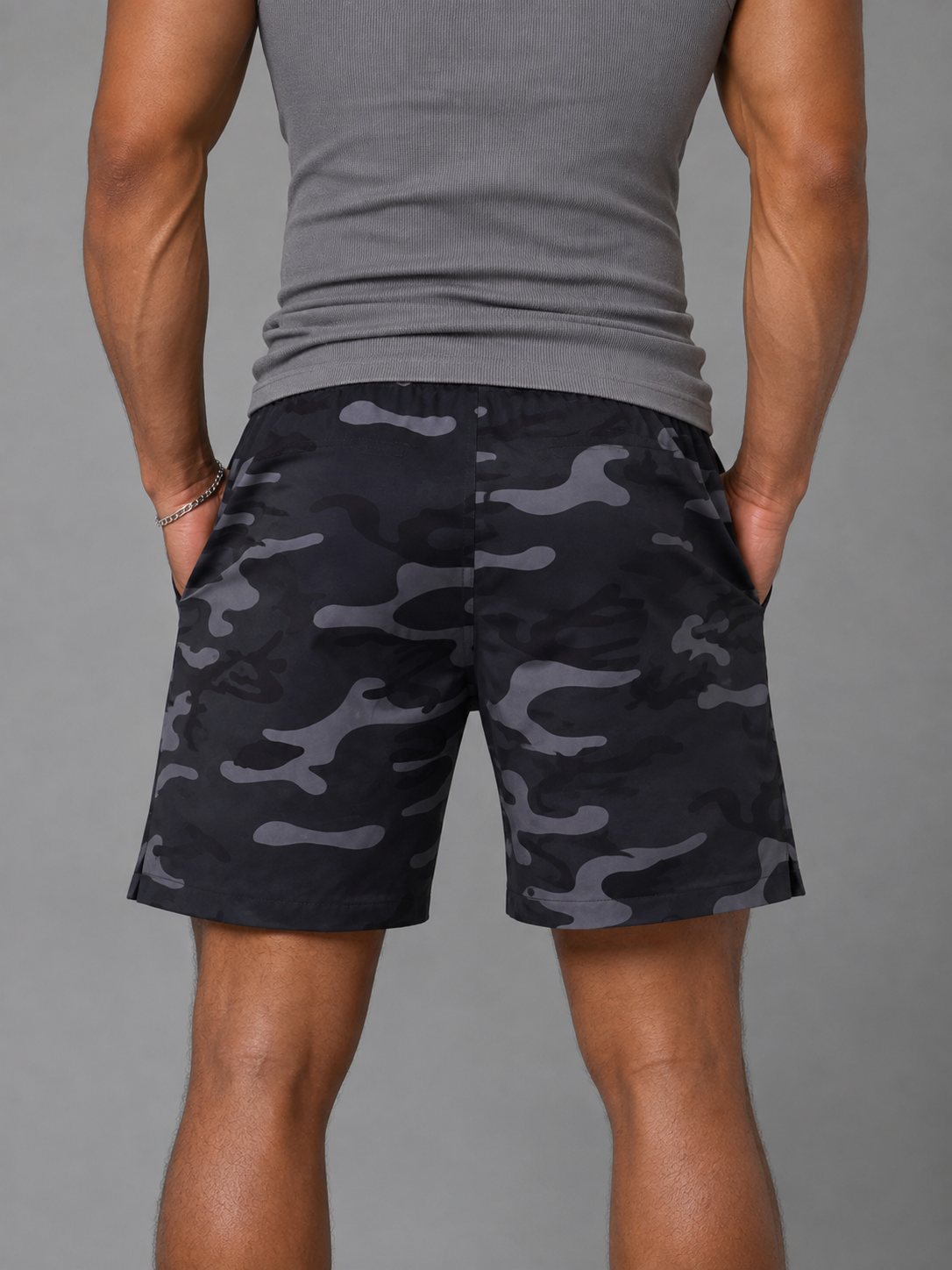 Vista alterna de RB STRIKE SHORT