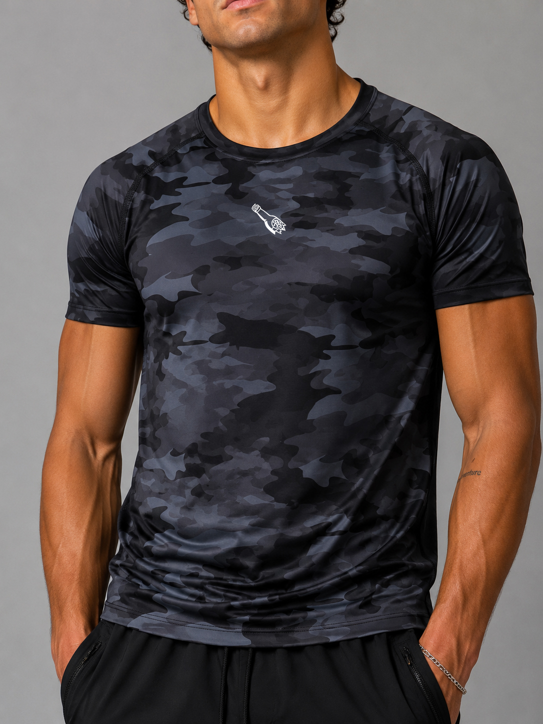 Vista alterna de RB TACTICAL T-SHIRT