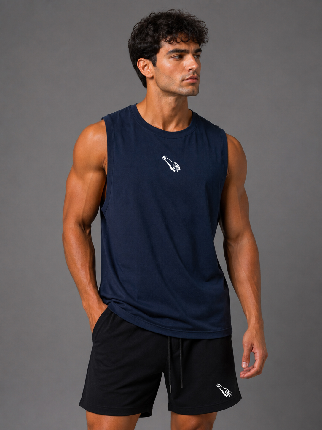 Vista alterna de RB Core T-Shirt